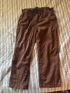 GAP Women’s Dark Brown Relaxed Straight Pant